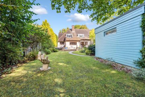 3 bedroom semi-detached house for sale, South Hill Avenue, Harrow, HA1