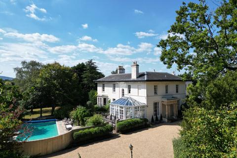 5 bedroom villa for sale, The Park, Cheltenham, Gloucestershire, GL50