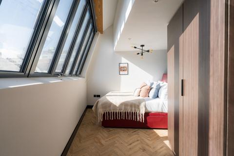 undefined, Apt 501, Waterloo Street, 2 Waterloo Street M1