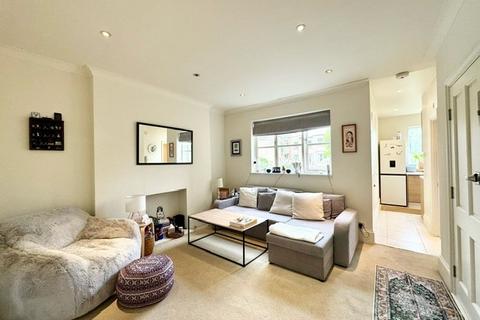 2 bedroom apartment to rent, Fulham Park Gardens, London SW6