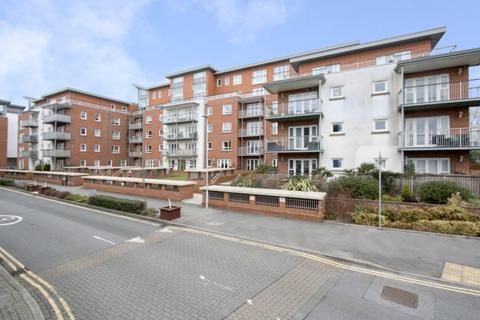 2 bedroom flat for sale, Avenel Way, Poole