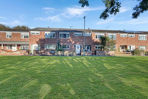 3 bedroom terraced house for sale, Essex Road, Huntingdon, Cambridgeshire.