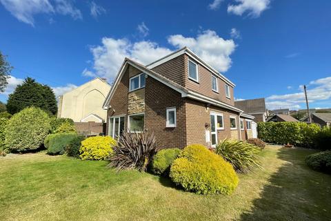 4 bedroom detached bungalow for sale, Kingsway, Mapplewell, S75