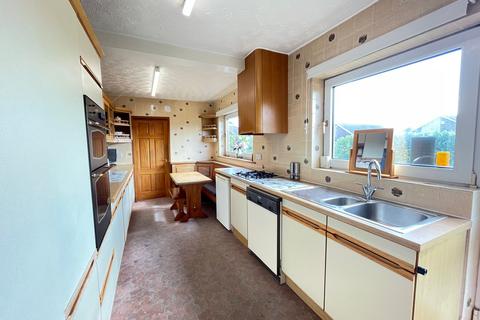 4 bedroom bungalow for sale, Kingsway, Mapplewell, S75