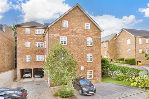 2 bedroom apartment for sale, Davy Court, Rochester, Kent