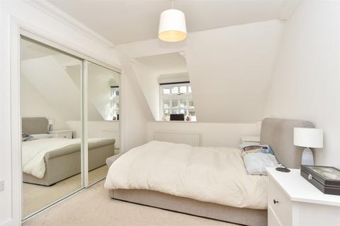 2 bedroom apartment for sale, Davy Court, Rochester, Kent