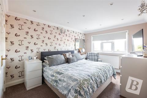 93a Betterton Road, Rainham, RM13 8ND