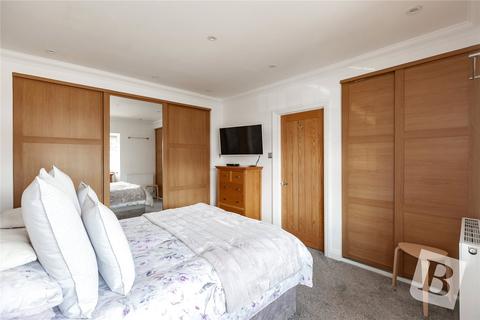 93a Betterton Road, Rainham, RM13 8ND