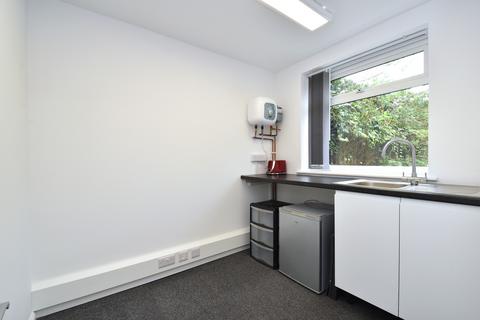 Office to rent, Farnaby Road, Bromley