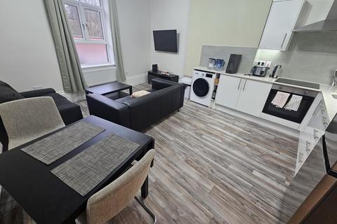 2 bedroom flat to rent, Victoria Road, Leeds