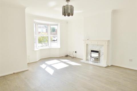 4 bedroom house to rent, Burton Fields Road, Stamford Bridge