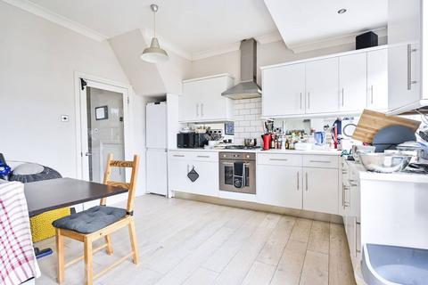 3 bedroom flat for sale, Fermoy Road, Maida Hill, London, W9