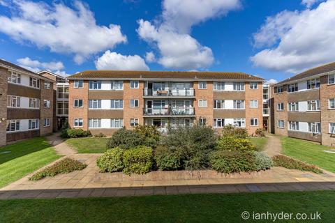 2 bedroom flat for sale, Lustrells Vale, Saltdean BN2