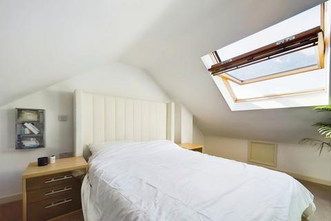20 Mosaic Close, Southampton, SO19 6RR