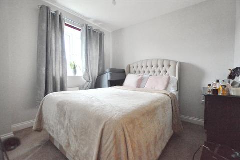 3 bedroom semi-detached house for sale, Queens Close, Great Preston, Leeds, West Yorkshire