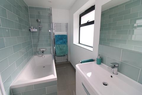 31 Cheriton Avenue, Bromley, BR2 9DL