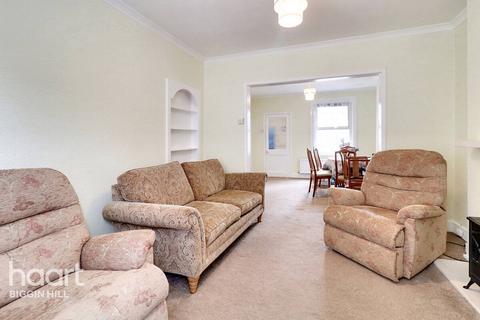 77 Madan Road, Westerham, TN16 1DX
