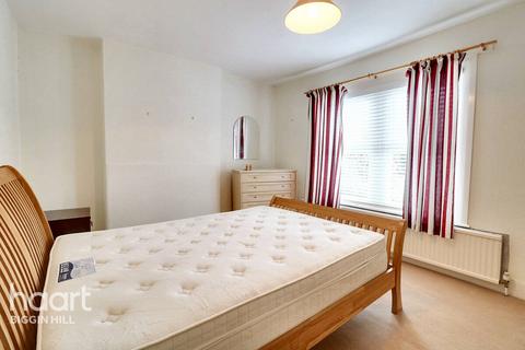 77 Madan Road, Westerham, TN16 1DX