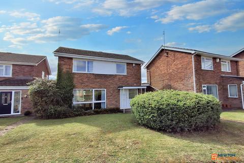 4 bedroom detached house for sale, Spinney Walk, Longthorpe, Peterborough, PE3