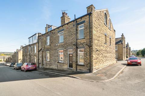 2 bedroom end of terrace house for sale, Kirkham Street, Leeds, West Yorkshire, LS13