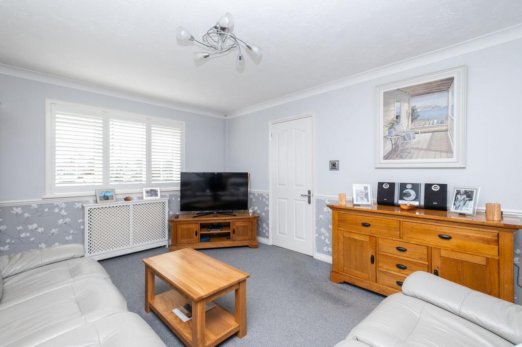 Foxdene Road, Seasalter, CT5 3 bed semidetached house for sale £400,000