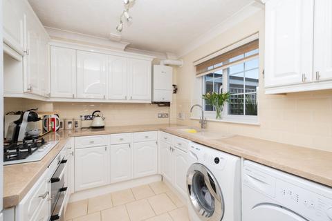 3 bedroom semi-detached house for sale, Foxdene Road, Seasalter, CT5