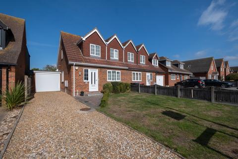 3 bedroom semi-detached house for sale, Foxdene Road, Seasalter, CT5