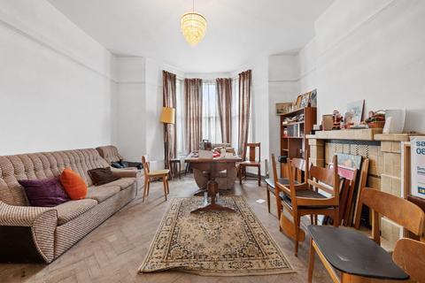 5 bedroom end of terrace house for sale, St. Andrew's Grove, London, N16