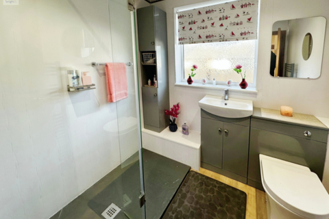 6 Spinney Road, Burbage, Hinckley, LE10 2NH