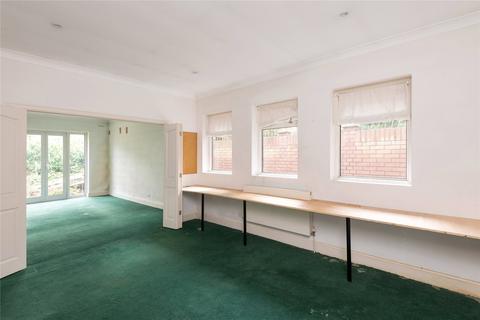 84 Rathmell Drive, London, SW4 8JW