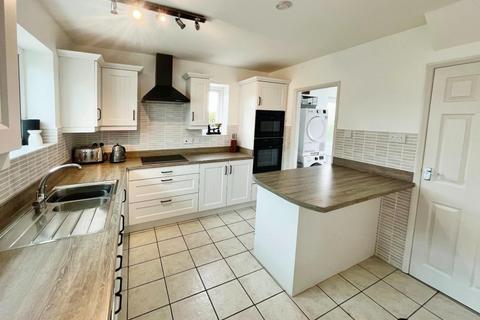 16 East Lea, Topcliffe, Thirsk, YO7 3RR