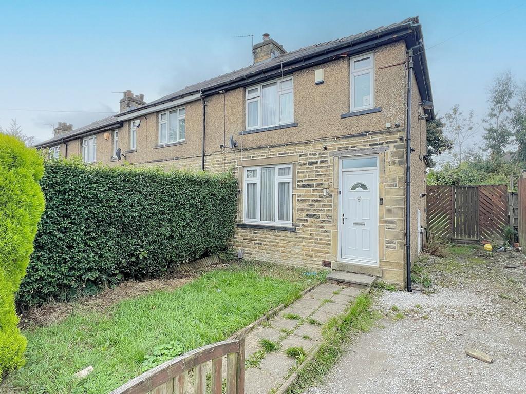 Roy Road, Bradford, West Yorkshire, BD6 3 bed terraced house for sale
