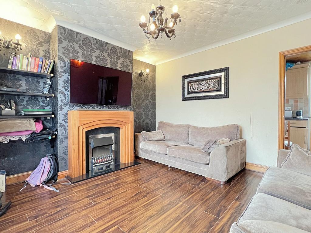 Roy Road, Bradford, West Yorkshire, BD6 3 bed terraced house for sale