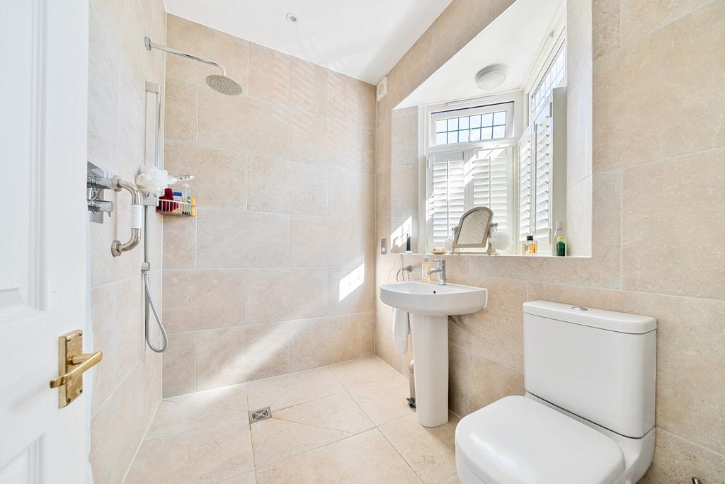 En Suite Shower Room