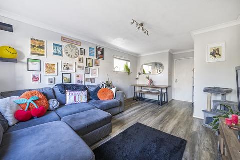 10 Godwin Close, Epsom, KT19 9LD