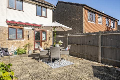 10 Godwin Close, Epsom, KT19 9LD