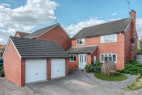 38 Meadow Road, Worcester, WR3 7PP