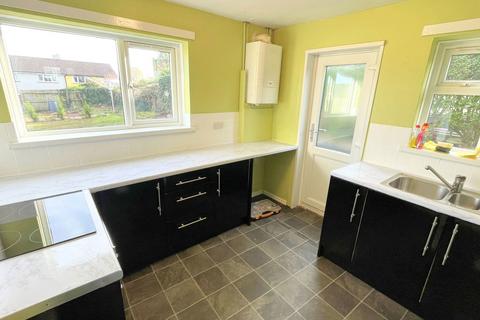 3 bedroom semi-detached house to rent, Davis Avenue, Torquay TQ2