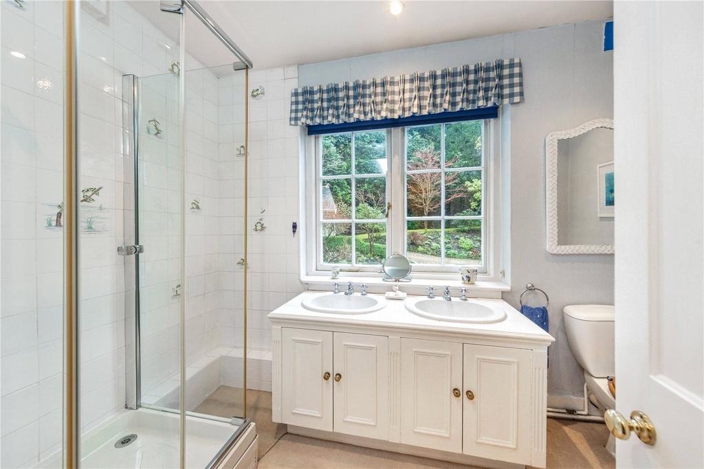 Family Shower Room