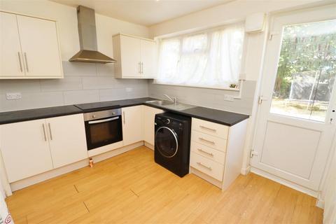 2 bedroom flat for sale, Barnet Lane, Elstree, Borehamwood