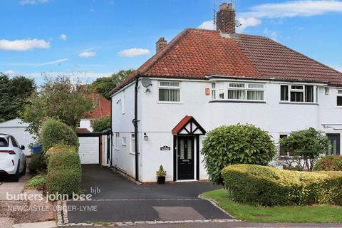 3 bedroom semi-detached house for sale, Parkway, Trentham, Stoke-On-Trent