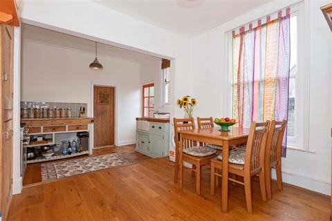 6 bedroom semi-detached house for sale, Bath Road, Worthing