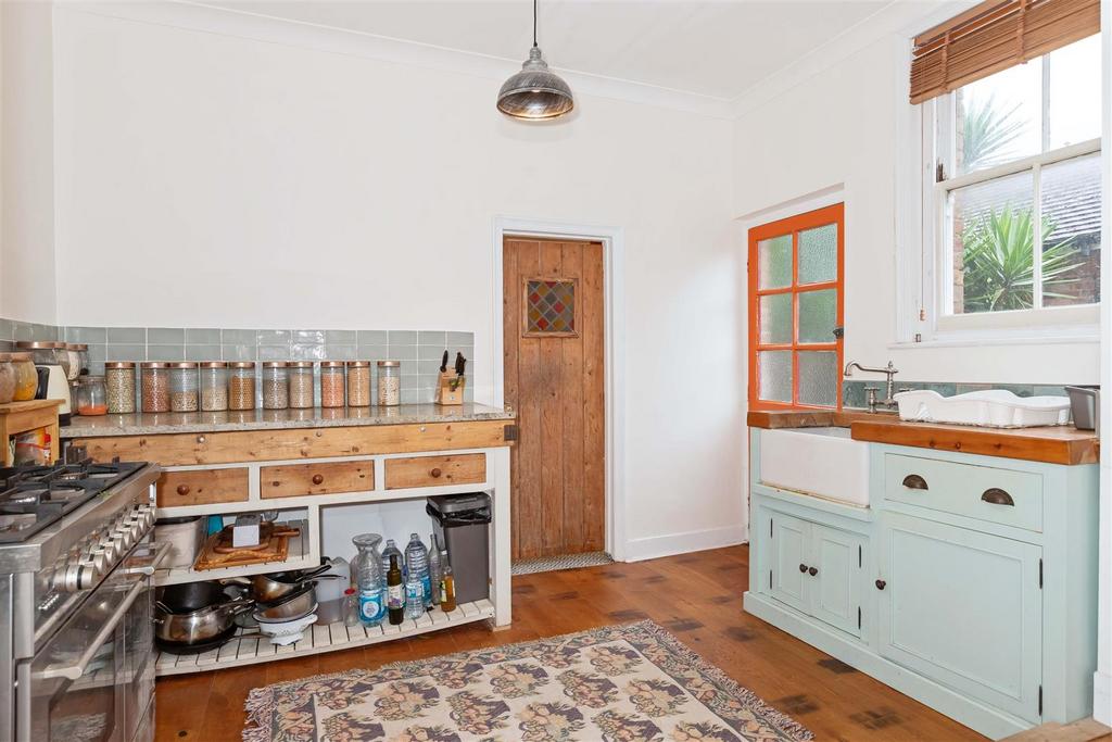 6 Bath rd 14.JPG