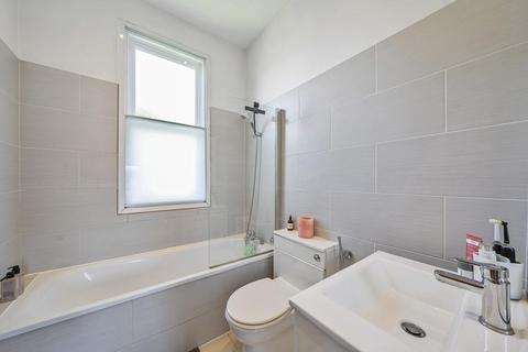 2 bedroom flat for sale, Westbere Road, West Hampstead