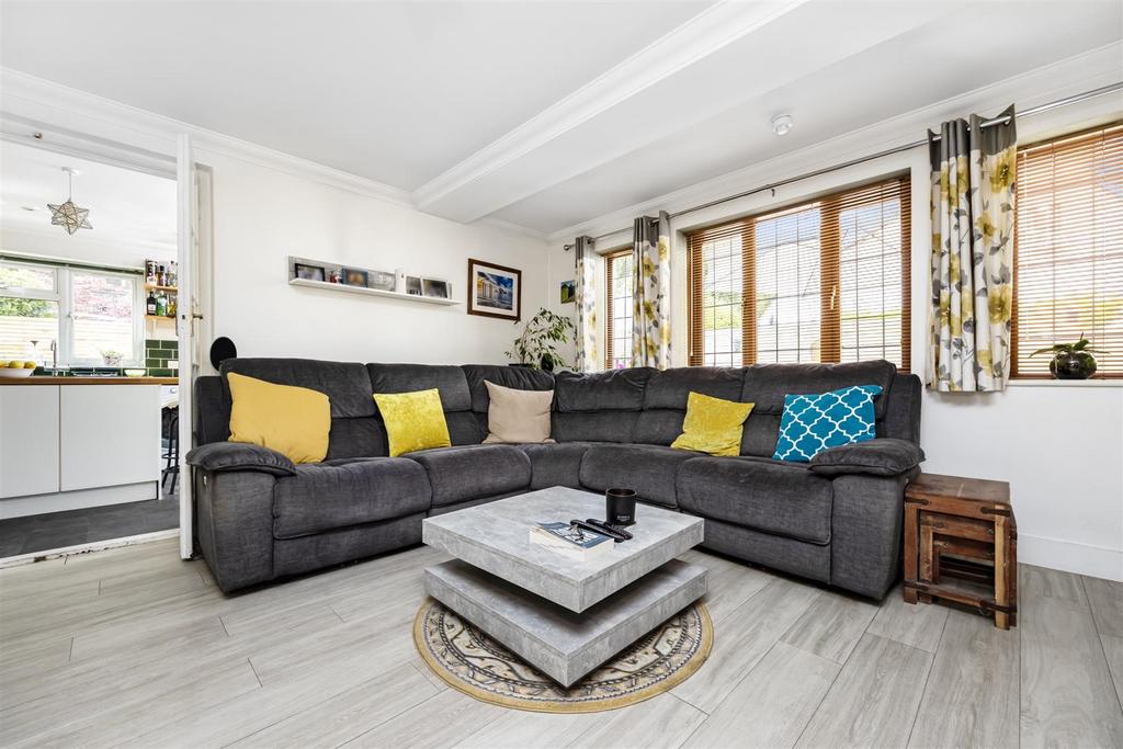 Living/Dining Room