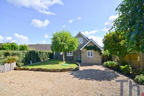 3 bedroom detached house for sale, Main Road, Yarmouth PO41