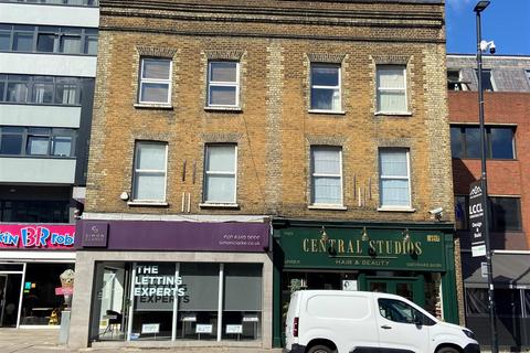 Office to rent, Ballards Lane, London N3