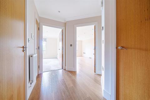 undefined, 42a Albany Park Road, Kingston Upon Thames KT2