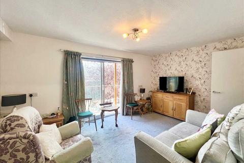 1 bedroom apartment for sale, Chalkwell Park Drive, Leigh on Sea SS9