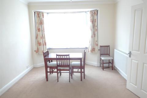 4 bedroom semi-detached house to rent, Milford Road, Middlesex UB1